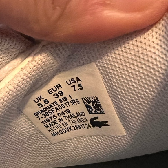Lacoste graduate women’s sneaker size 7.5 - Picture 5 of 6
